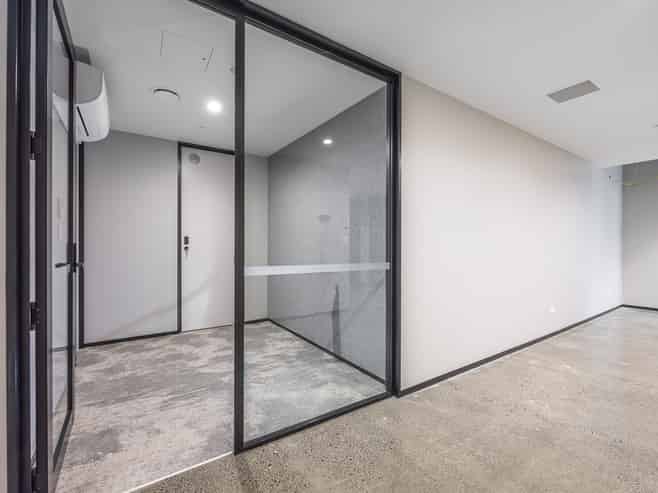 Premium podium office in Pacifica Tower