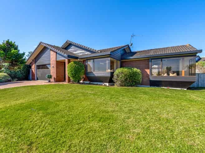 105 Oliver Road, Eastern Beach