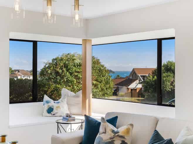 105 Oliver Road, Eastern Beach