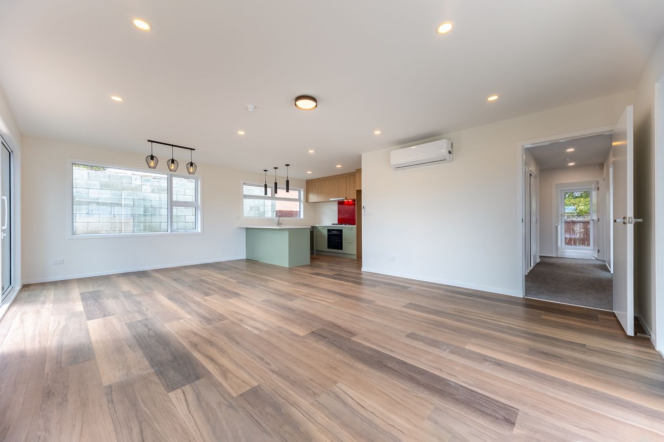 Brand New - Move in Ready - Vista 5