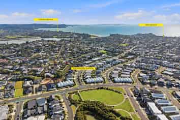 32B Taikura Avenue, Red Beach