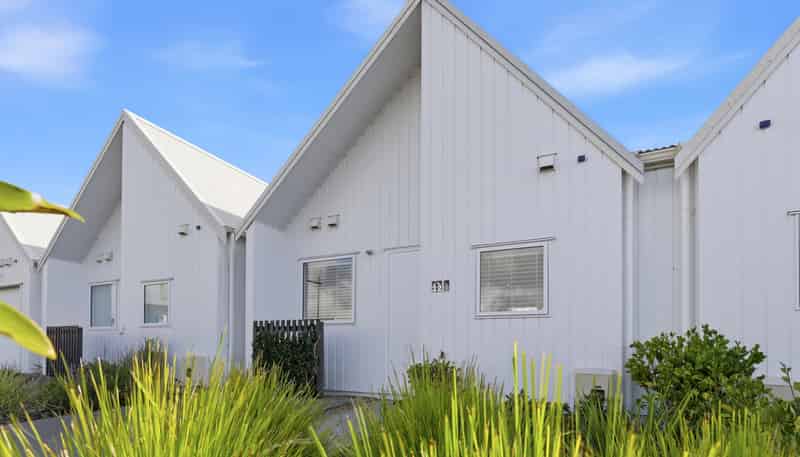 32B Taikura Avenue, Red Beach
