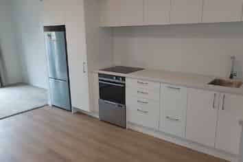 2/165 Cranford Street, Saint Albans