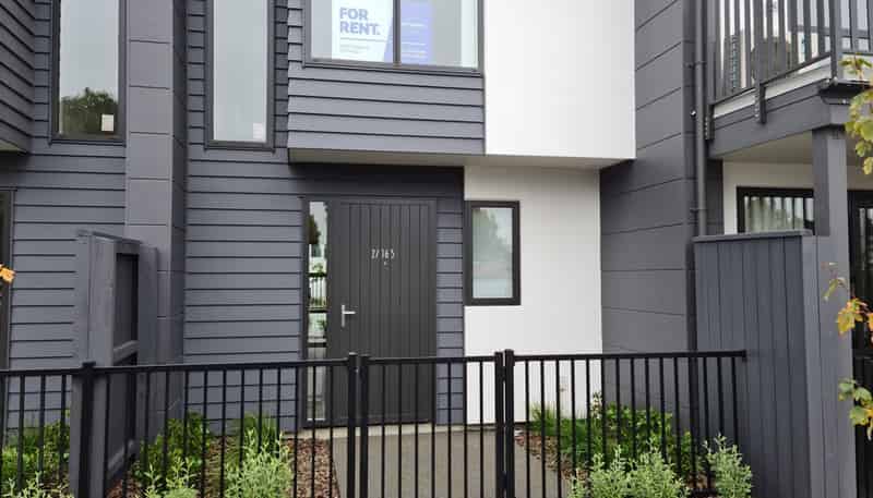 2/165 Cranford Street, Saint Albans