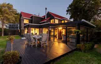 11 Johnswood Grove, Clouston Park