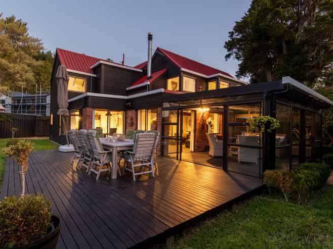 11 Johnswood Grove, Clouston Park