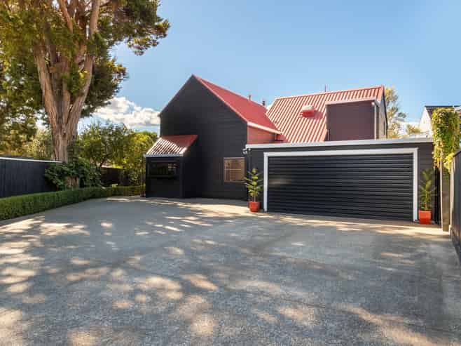 11 Johnswood Grove, Clouston Park