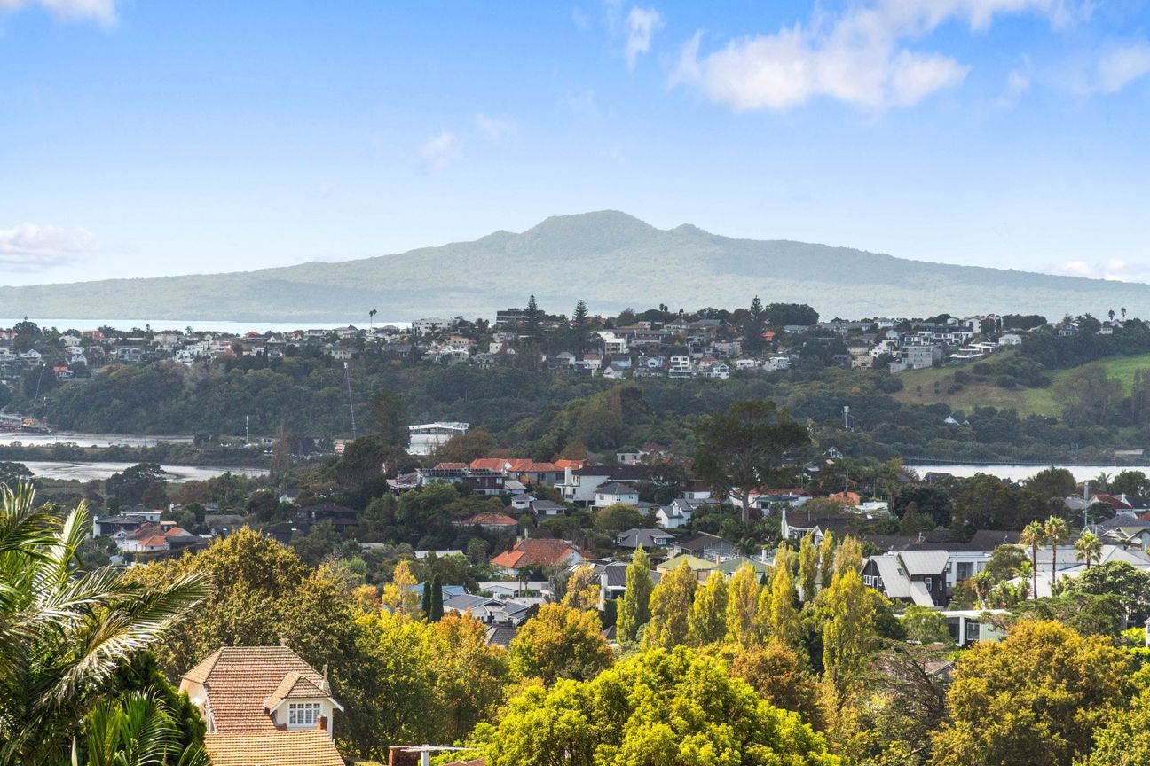 Space, ease and a prized Remuera address - Ansicht 2