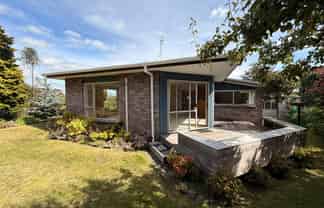 24 Taharepa Road, Hilltop