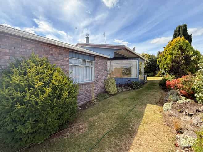 24 Taharepa Road, Hilltop