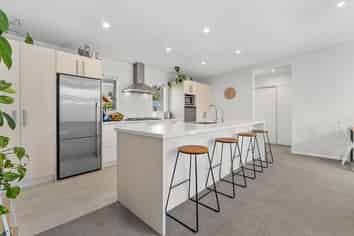 8 Bell Street, Lake Hawea