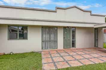 1/14A Keeling Road, Henderson