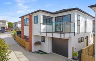 99 Sylvan Avenue, Northcote