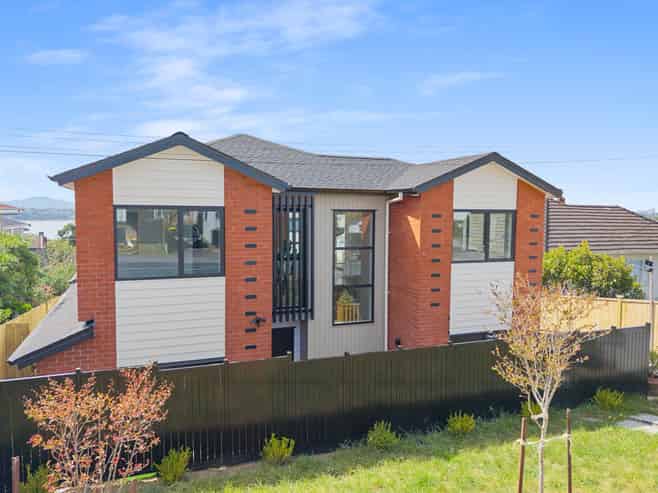 99 Sylvan Avenue, Northcote