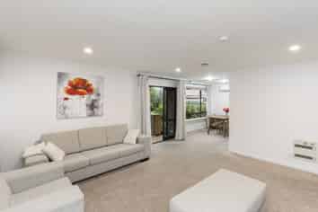 2/17 Cunningham Place, Halswell