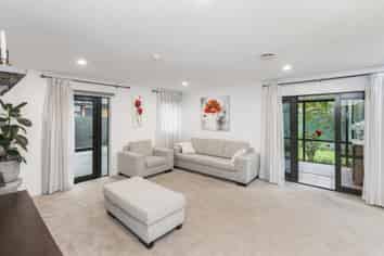 2/17 Cunningham Place, Halswell