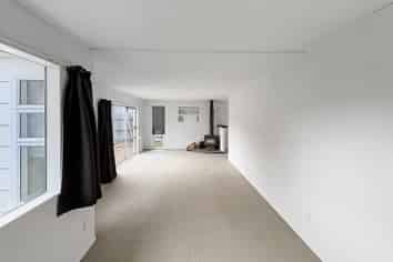 1 Strathmore Avenue , Levin