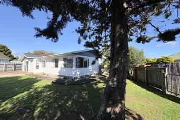 1 Strathmore Avenue , Levin