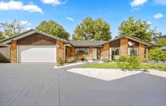 11 Rutgers Place, Albany