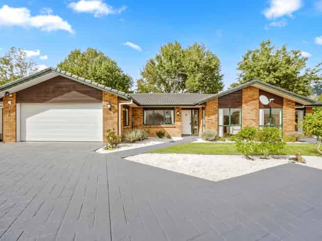 11 Rutgers Place, Albany