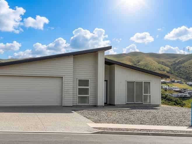 41 Crompton Avenue, Churton Park