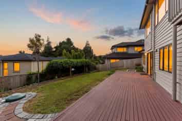 92 Schnapper Rock Road, Albany