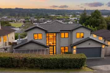 92 Schnapper Rock Road, Albany