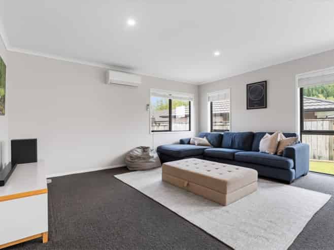 14 Conniston Way, Pyes Pa