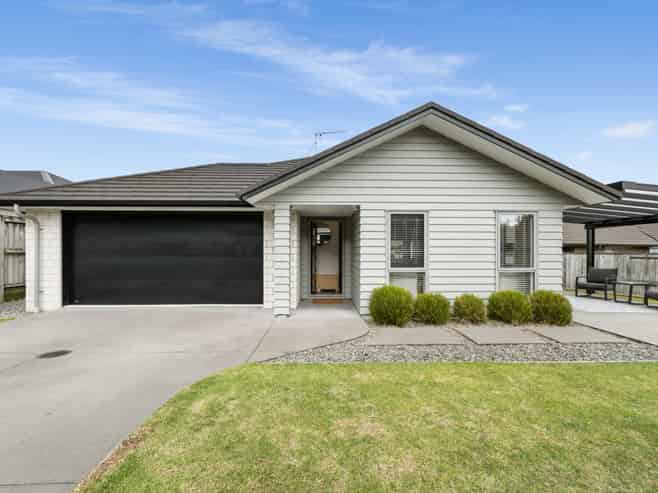 14 Conniston Way, Pyes Pa