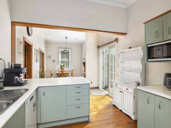 1 Second Street, Lansdowne