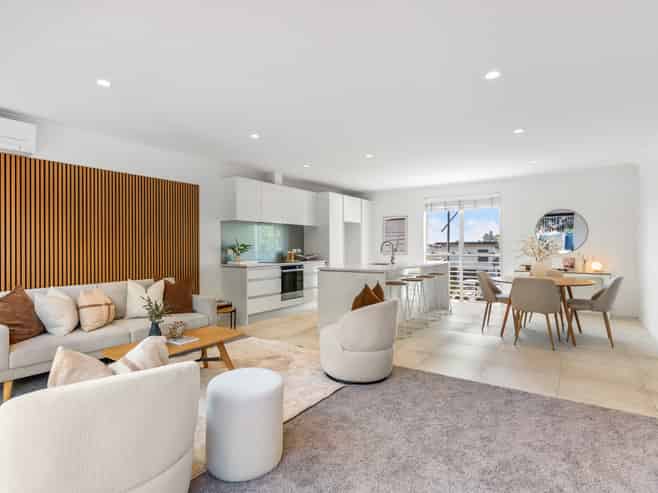 83 Barbarich Drive, Stonefields