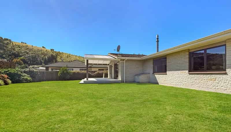 8 Churchill Drive, Taradale