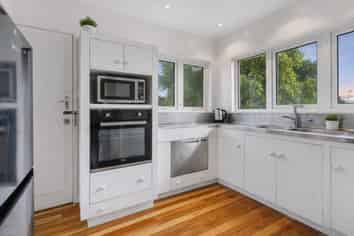 3/24 Taharoto Road, Takapuna