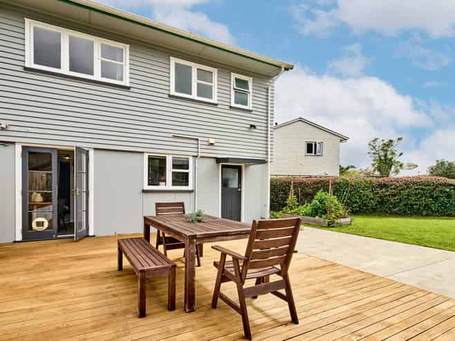 7 Whakataki Grove, Waiwhetu