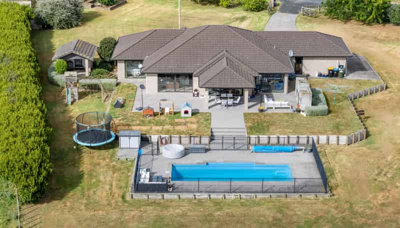 275 Redoubt Road, Cambridge