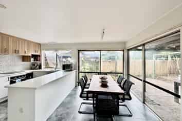 24 Windoma Circle, Papatoetoe