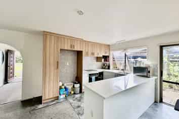 24 Windoma Circle, Papatoetoe