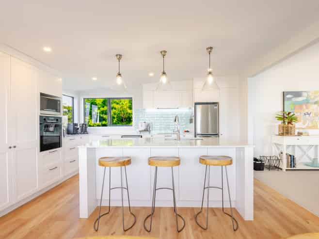 17 Roslyn Road, Bluff Hill