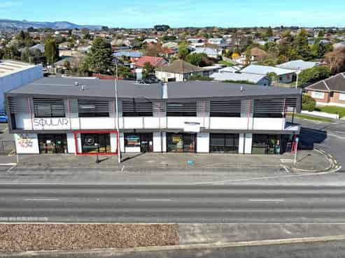 Bite size, prime retail – Hornby