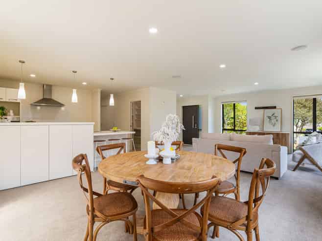 8 Cannon Street, Red Beach