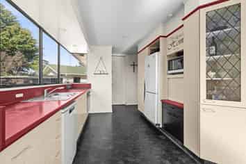 43 Ryan Crescent, Greenmeadows