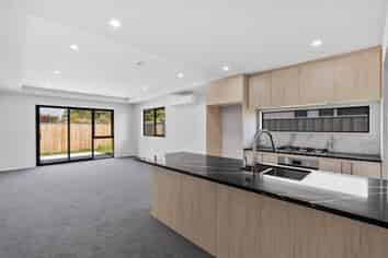 34 Derbridge Street, Woodend