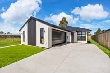 34 Derbridge Street, Woodend