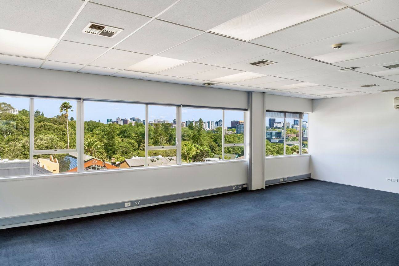 Sought-after Parnell location with elevated views - Vista 2