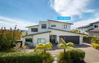 74 Oakway Drive, Schnapper Rock