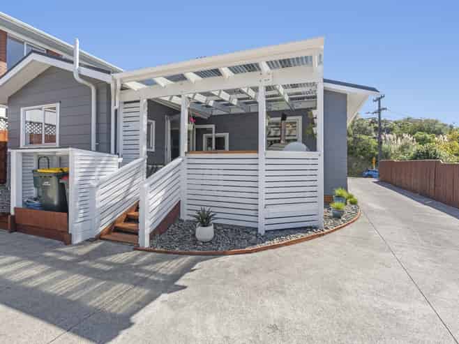 53 Ngamotu Road, Moturoa