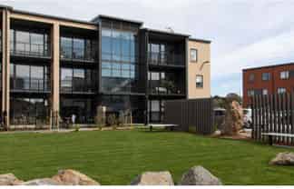 202/38B Fraser Avenue, Northcote