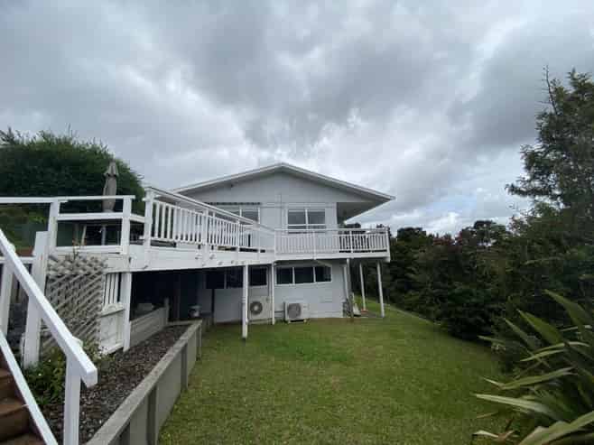 24 Punga Grove Avenue, Riverside