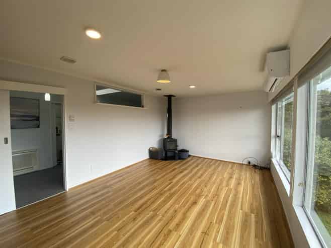 24 Punga Grove Avenue, Riverside