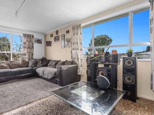 15 Buchanan Street, Opotiki